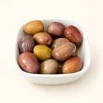 Aceitunas extra - fotografía basada en producto real